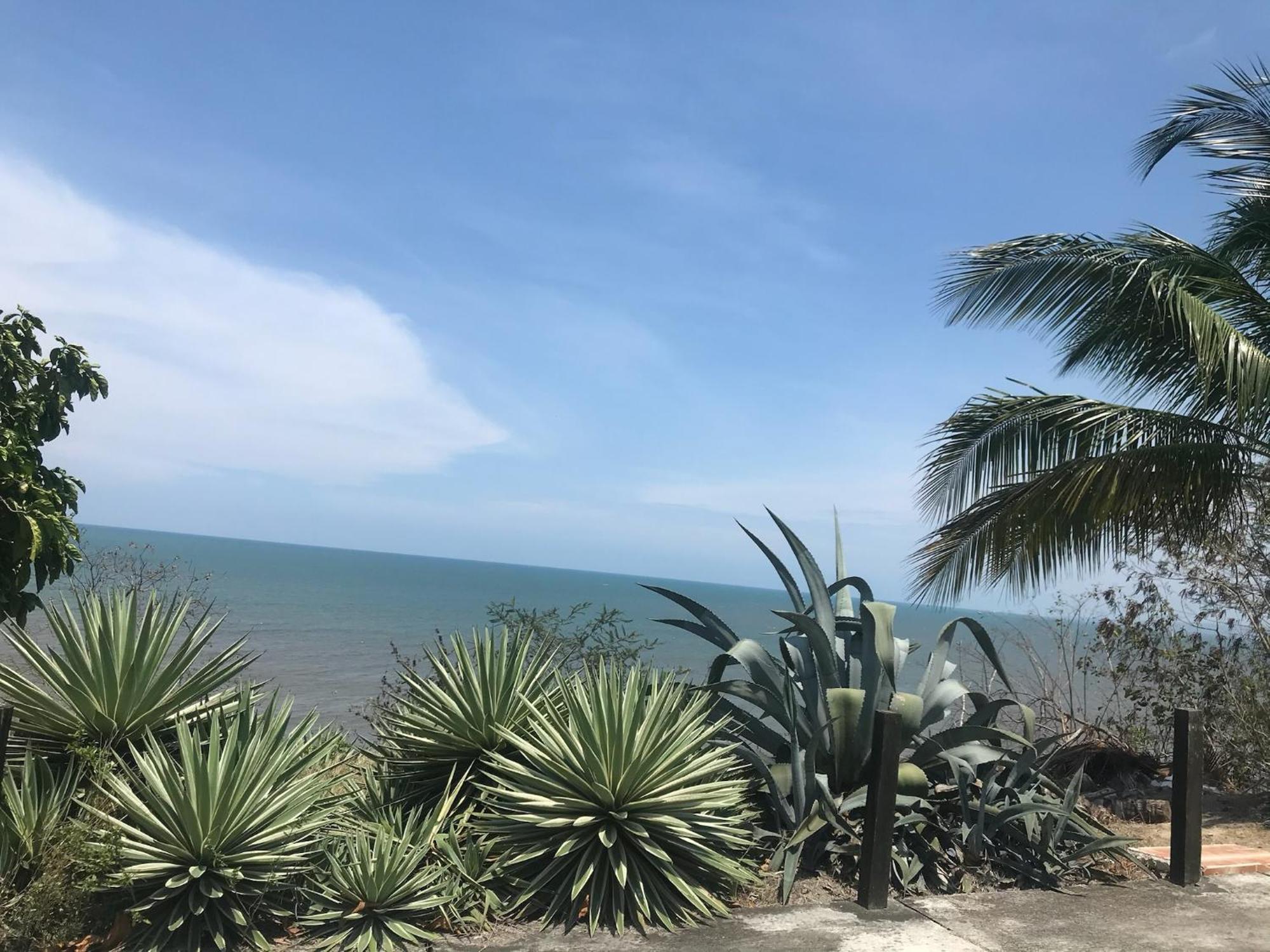 Hosteria Pacific Stone Esmeraldas Ngoại thất bức ảnh